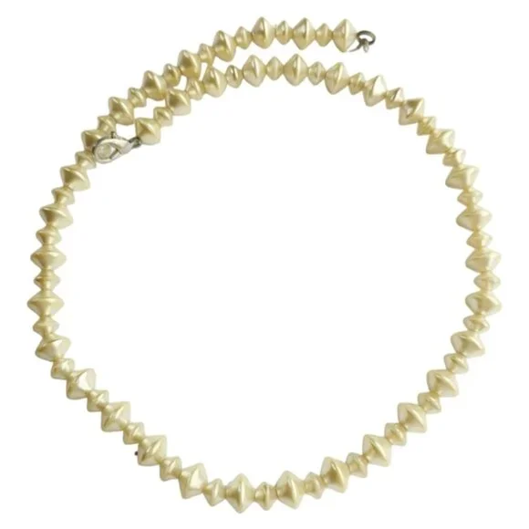 Vintage Czech 1950s faux pearl necklace - Picture 1 of 4